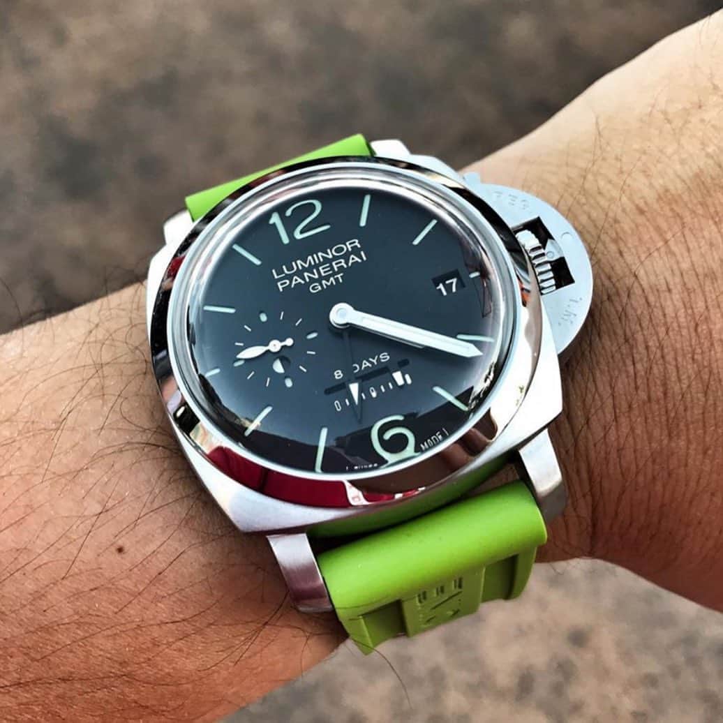 パネライのインスタグラム：「One of the very close to perfect #Panerai watches made. The #PAM233 Luminor Marina 8 Day GMT Dot Dial.  Love the bright green strap as well! Pic by buddy @lifeofawis #paneraicentral」