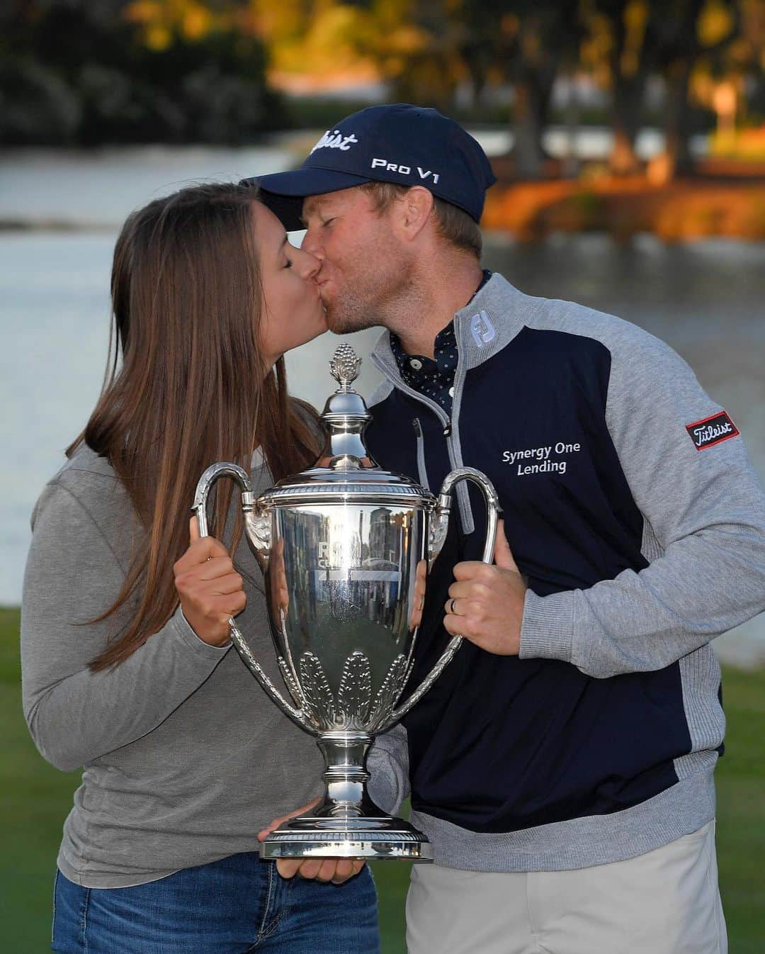 PGA TOURさんのインスタグラム写真 - (PGA TOURInstagram)「Happy wife. ❤️ Congratulations, @tduncgolf!」11月25日 9時19分 - pgatour