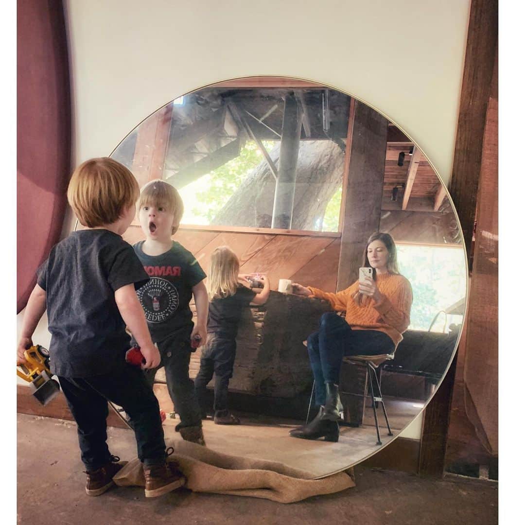 マンディクーンのインスタグラム：「snapshot of a perfect Sunday.」