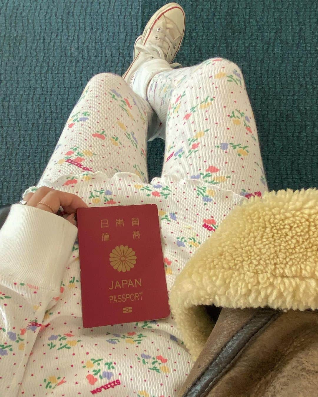 柴田紗希さんのインスタグラム写真 - (柴田紗希Instagram)「次に日本にいるときは一つ歳を重ねている。日本での27歳の1年ありがとうございました。 いってきます♡」11月25日 9時24分 - shibasaaki