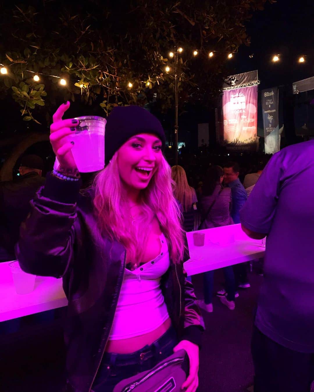 Sydney A Malerさんのインスタグラム写真 - (Sydney A MalerInstagram)「Can u tell I had a great time at @wonderfrontfest 😂😂❤️🔥 I ADORED this event!!!! I can’t wait till next yr!!」11月25日 10時29分 - sydneyamaler