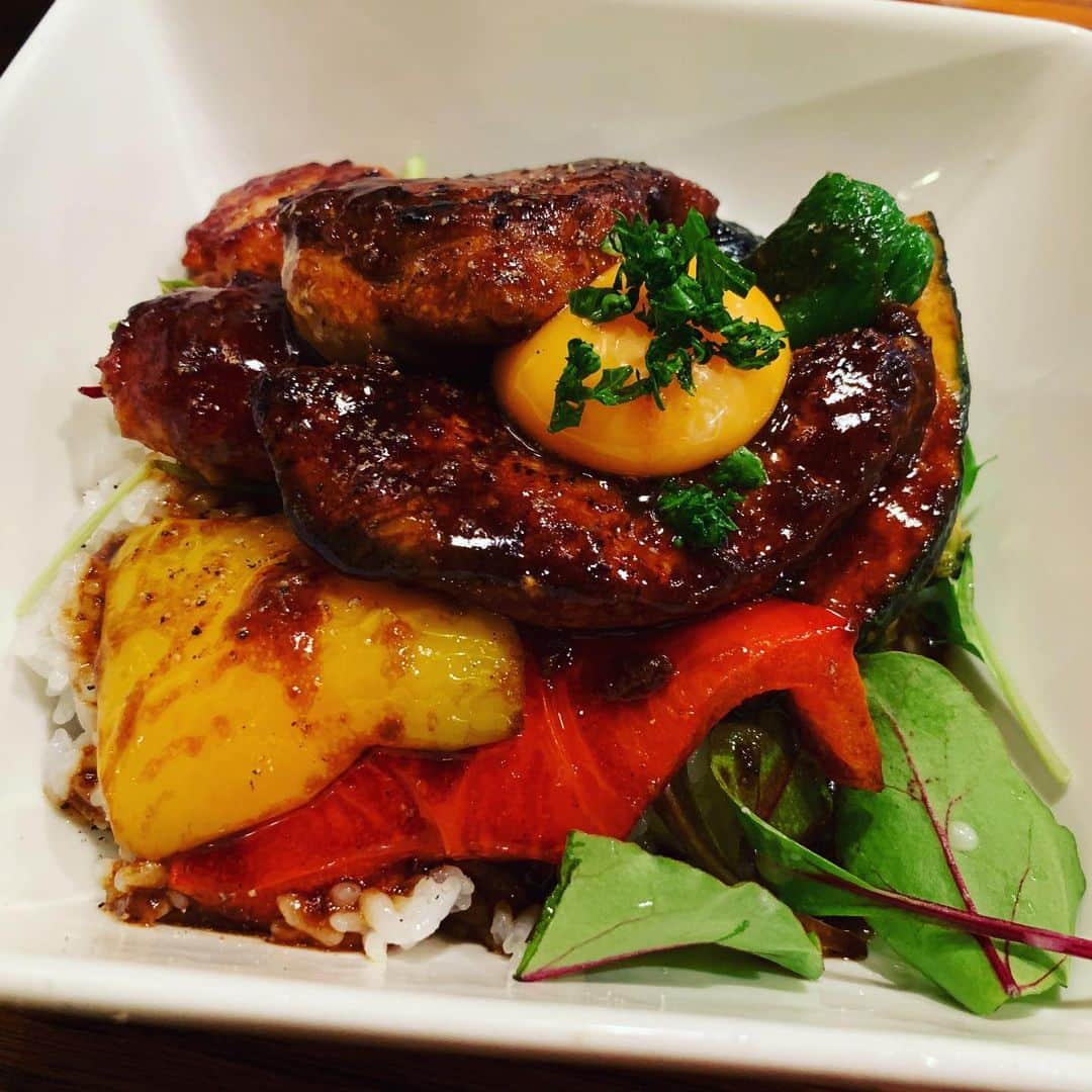 ケイ・グラントのグルメインスタ