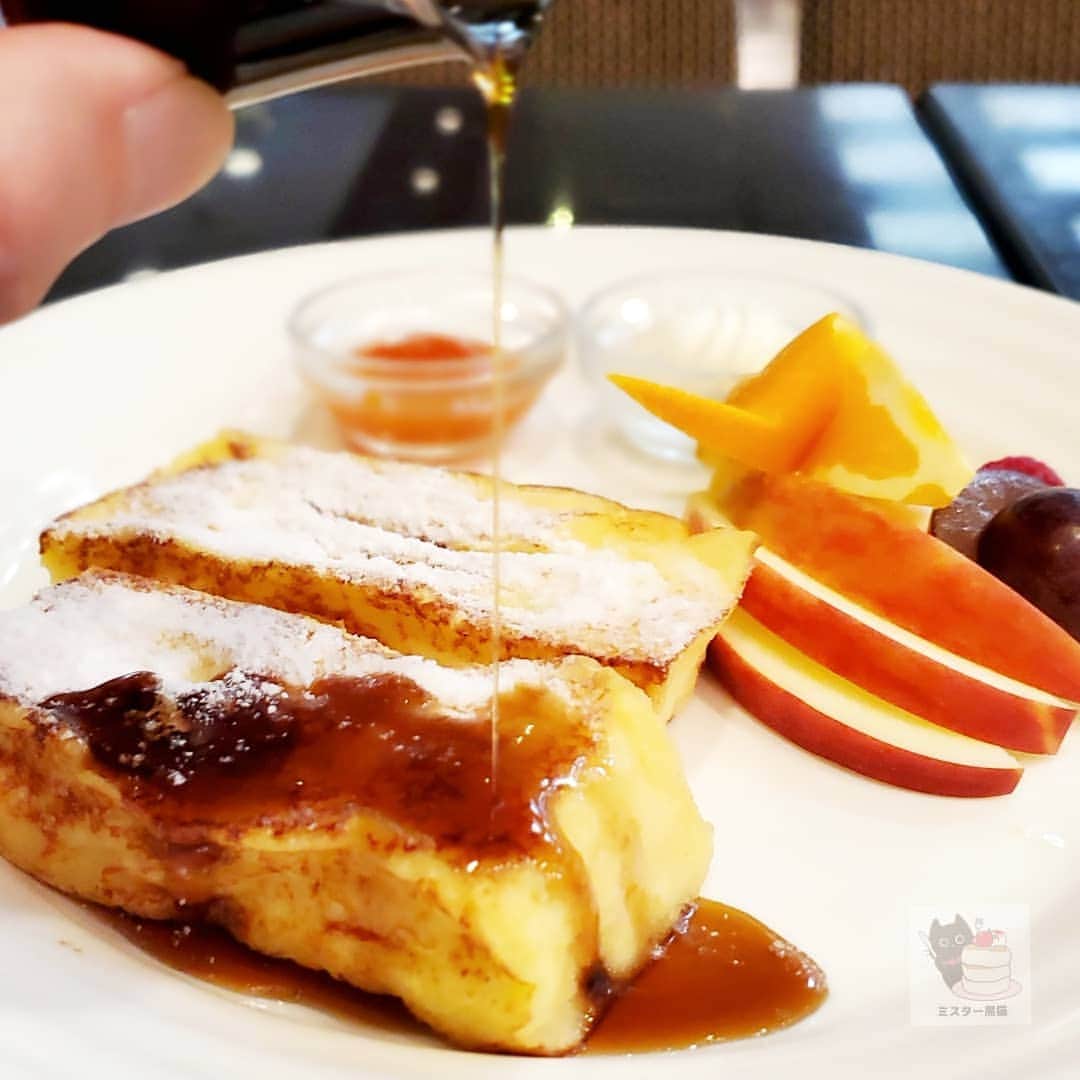 ミスター黒猫（黒猫仙人）のグルメインスタ