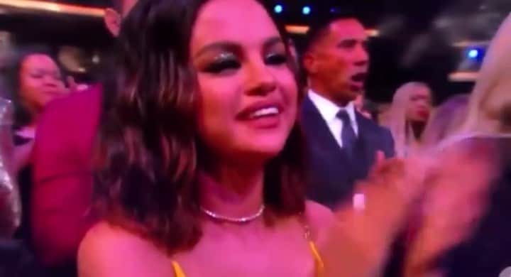 Always With Selenaのインスタグラム：「“THAT IS MY BEST FRIEND”」