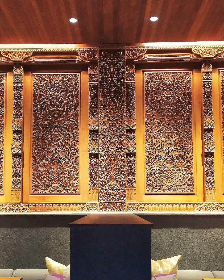HOSHINOYA｜星のやさんのインスタグラム写真 - (HOSHINOYA｜星のやInstagram)「Details and design of Balinese carving. #hoshinoyabali #bali #ubud #hoshinoya #hoshinoresorts #星のやバリ #バリ #ウブド #星のや #星野リゾート」11月25日 14時10分 - hoshinoya.official
