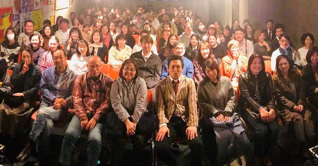 善し のインスタグラム：「福岡ありがとうございました。  ソールドアウト！！満員御礼ありがとうございました。  いよいよ今週東京ルミネtheよしもとです。  みなさんお待ちしております。 『COWCOW 26th LIVE 』 東京 ルミネtheよしもと  開場19時　開演19時30分  前売3000円　当日3500円  チケよし、各プレイガイドにて発売中です。」