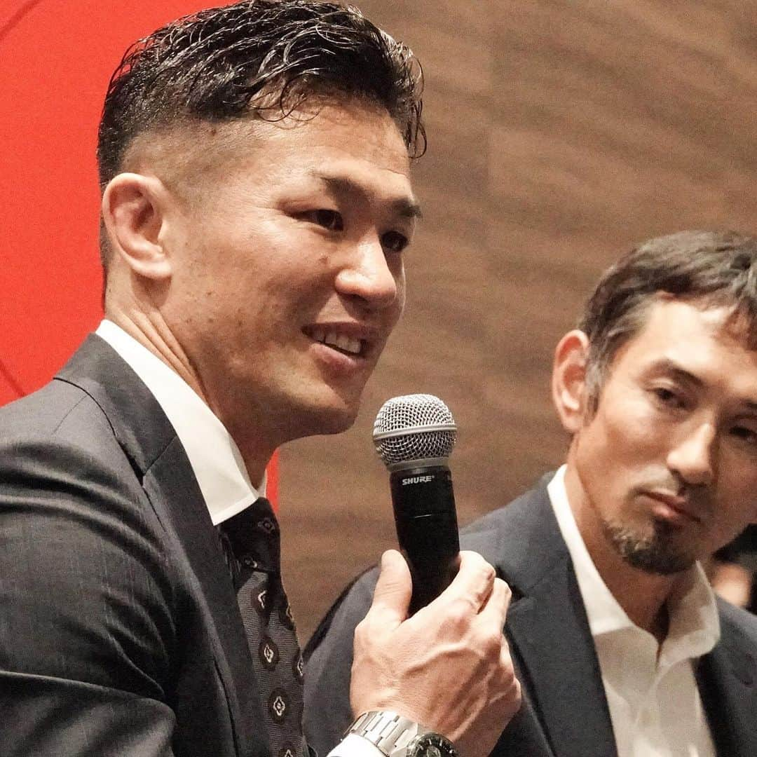 日本陸上競技連盟さんのインスタグラム写真 - (日本陸上競技連盟Instagram)「【#ダイヤモンドアスリート】 今日は、第6期認定式・修了式でした！  リーダーシッププログラムでは、#為末大 さんをファシリテーターに、元 #ラグビー #日本代表 #廣瀬俊朗 さんに講師として来ていただき、今年の #ラグビーワールドカップ の話を交えながらアスリートに必要なことなどをお話しいただきました。 ◆第6期認定アスリート #塚本ジャスティン惇平（#東洋大 1年） #クレイアーロン竜波（#相洋高 3年） #中村健太郎（#清風南海高 3年） #海鋒泰輝（#日本大 1年） #出口晴翔（#東福岡高 3年） #小林歩未（#筑波大 1年） #鵜澤飛羽（#築館高 2年） #藤原孝輝（#洛南高 2年）  応援よろしくお願いします！１ ▼ダイヤモンドアスリート http://jaaf.or.jp/diamond/ #JAAF #陸上」11月25日 15時05分 - jaaf_official