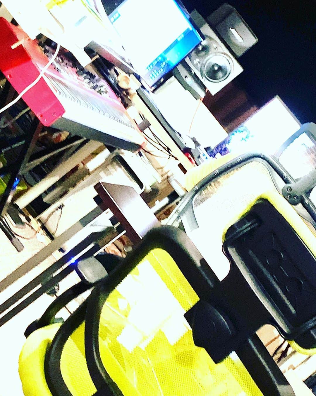 鶴久政治のインスタグラム：「recordingチュウ」