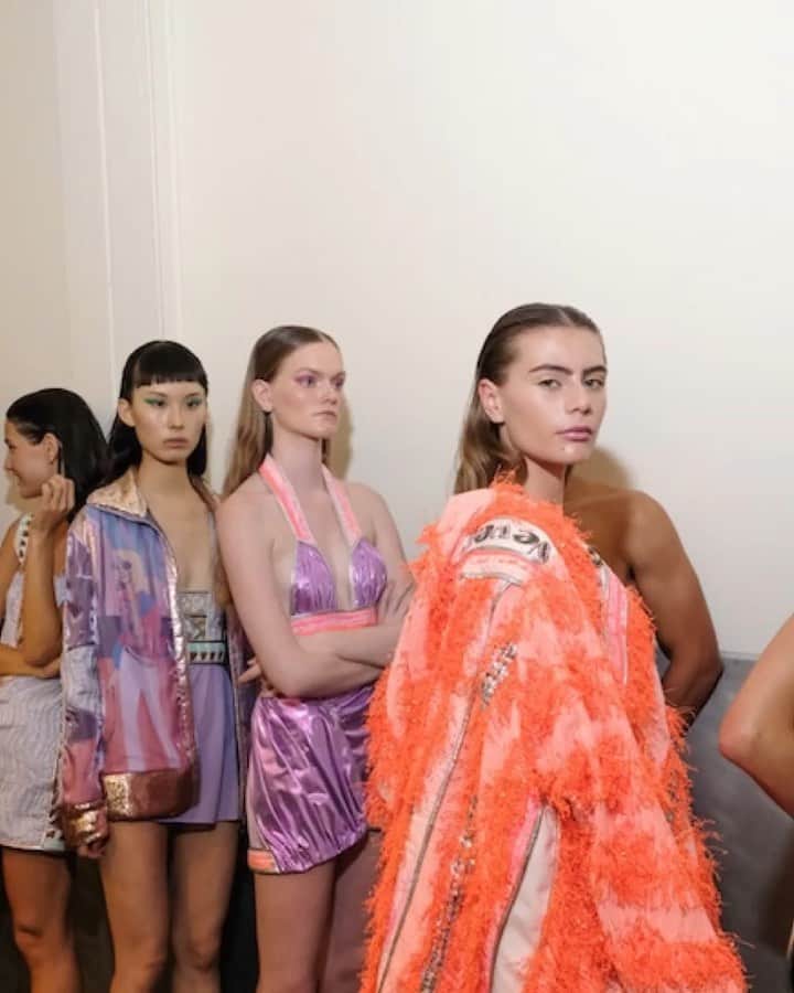 のインスタグラム：「We hit the #NYFW catwalk with geometric cutouts and shinny holographic fabrics. What look do you like the most? ⠀⠀⠀⠀⠀⠀⠀⠀⠀ @tobias.h.bui for @fashiondailymag  @brigitte_segura.」