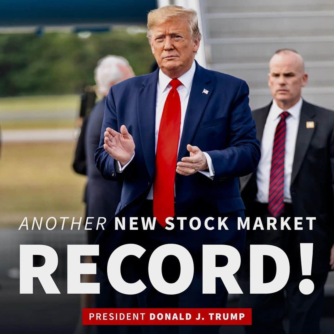 ドナルド・トランプさんのインスタグラム写真 - (ドナルド・トランプInstagram)「Another new Stock Market Record. Enjoy!」11月26日 1時34分 - realdonaldtrump