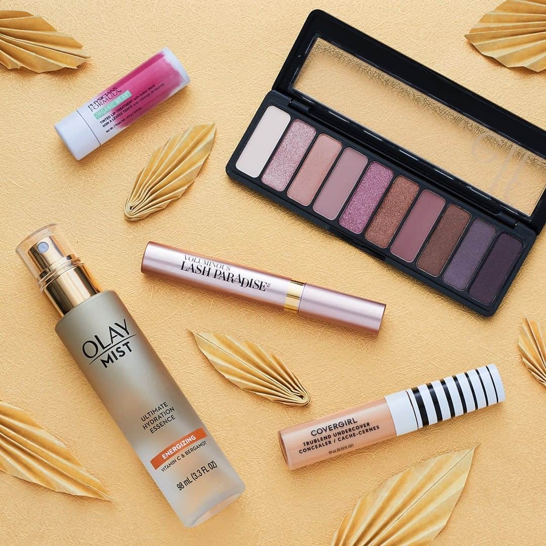 Wal-Mart Stores, Incのインスタグラム：「More feasting, less fussing, with these 5 beauty must-haves for an easy, glowy look. #WalmartBeauty」