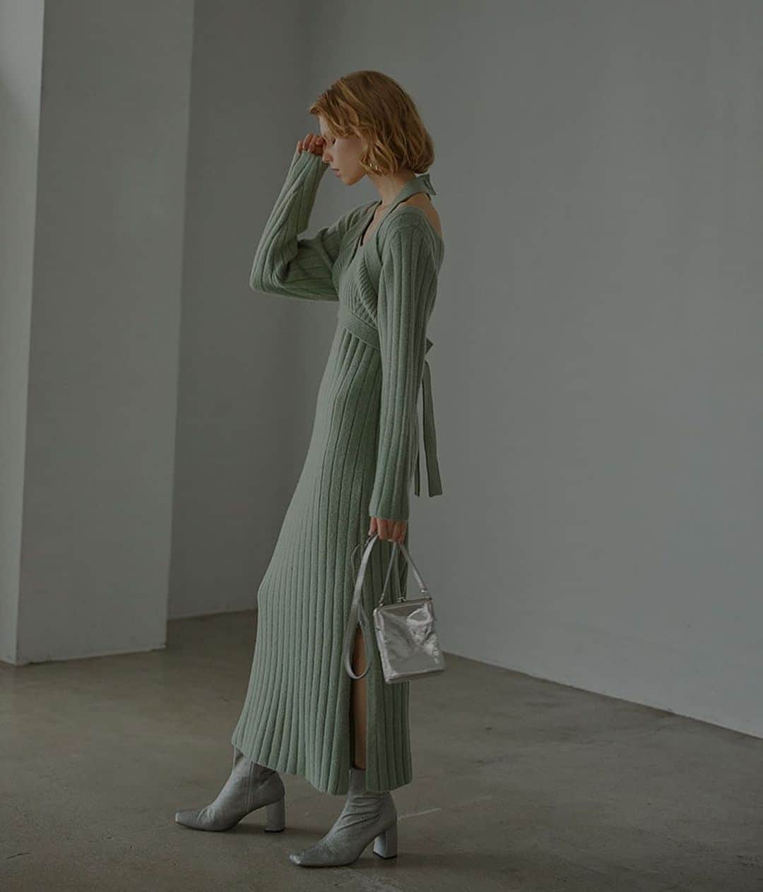 Ameri vintageさんのインスタグラム写真 - (Ameri vintageInstagram)「11.26(tue)12:00. UNDRESSED TAPE BUSTIER RIB LONG KNIT will be released by online. . #ameri #amerivintage #shopping #fashion #japan #knit #dress」11月25日 18時29分 - amerivintage