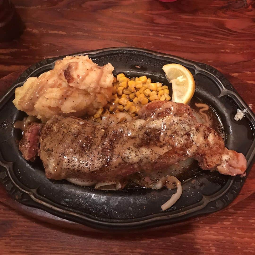 栗原友のグルメインスタ