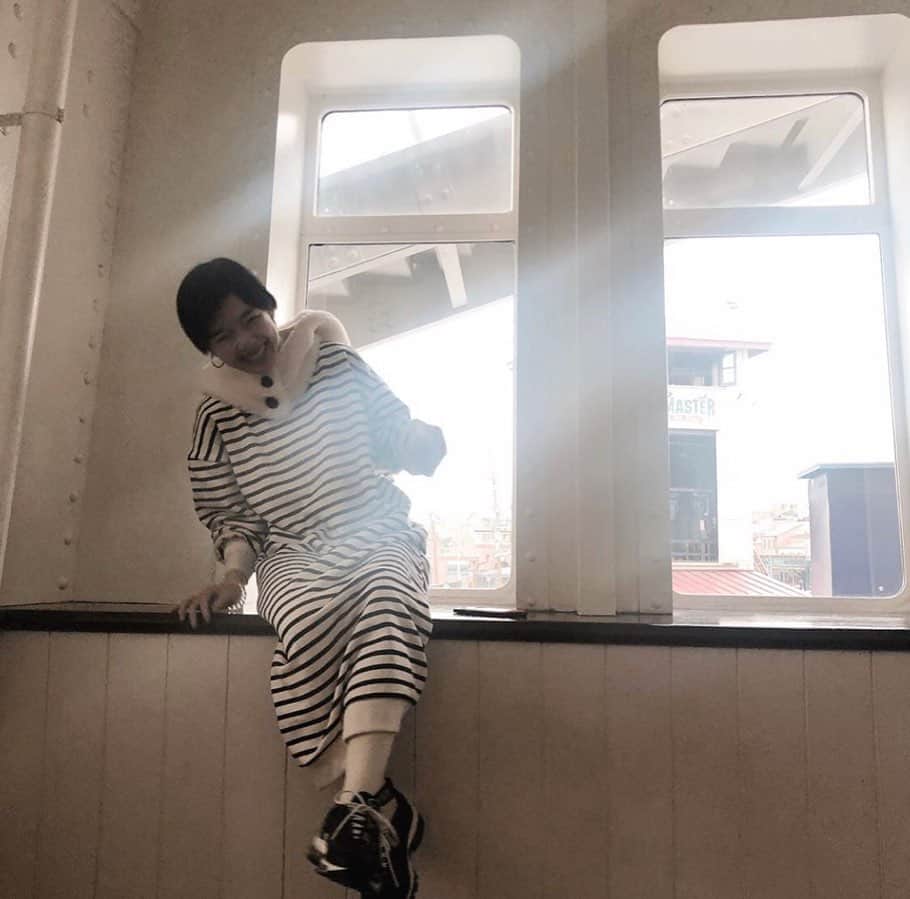 佐藤史果のインスタグラム：「先日とんでもないStyleの持ち主であり、私が愛してやまない @no_zo_mi_7ns のんちゃんと#disneysea 満喫してきました😎💓@tokyodisneyresort_official  @disney #dayoff #ootd #cbisou #nugu #nike #airmax #disney #xmas」