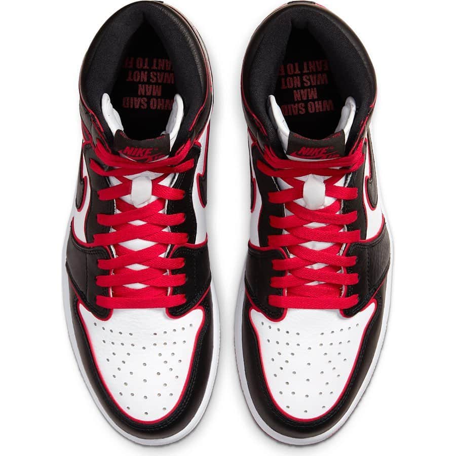 UNITED ARROWS & SONSさんのインスタグラム写真 - (UNITED ARROWS & SONSInstagram)「【 Info 】﻿ < NIKE >﻿ Nike AIR JORDAN 1 RETRO HIGH OGの新色 “Bloodline”を11月29日（金）に発売いたします。販売方法はプロフィールリンクをご覧ください。﻿ ﻿ Release on 11/29（Fri）.﻿ Please refer to the profile link for sales method.﻿ ﻿  #Nike﻿ #AirJordan1﻿ #UnitedArrowsAndSons﻿ #UnitedArrows ﻿」11月25日 19時44分 - unitedarrowsandsons