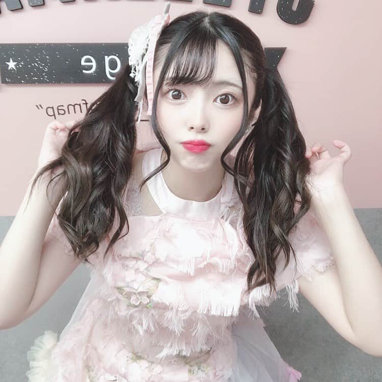 さきすたぐらむさんのインスタグラム写真 - (さきすたぐらむInstagram)「⑅⃝︎ このピンクドレスも着れるのあと一週間ですね´›﹏‹`🌸🎓 . .  #idol #daily #instadaily #instalike #followme #Japanesegirl #fashion #댓글 #팔로우 #일상 #일상스타그램 #사진스타그램 #일본인 #일본 #얼스타그램#데일리 #아이돌 #アイドル #韓国ファッション #メイド #ニーハイ #コスプレ #ニーハイソックス #秋葉原 #衣装 #制服 #アキバ  #ソフマップ #秋葉原アイドル」11月25日 20時33分 - saki_kakaka
