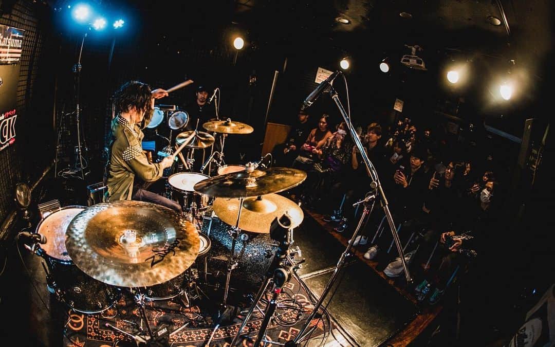 Katsuma さんのインスタグラム写真 - (Katsuma Instagram)「Katsuma/coldrainシグネチャースティック発売記念クリニック🥁  ありがとうございました！！🔥 楽しかった！！ #LERNI #DW #IKEBE  photos by @yamada_mphoto」11月25日 22時07分 - katsuma_drums