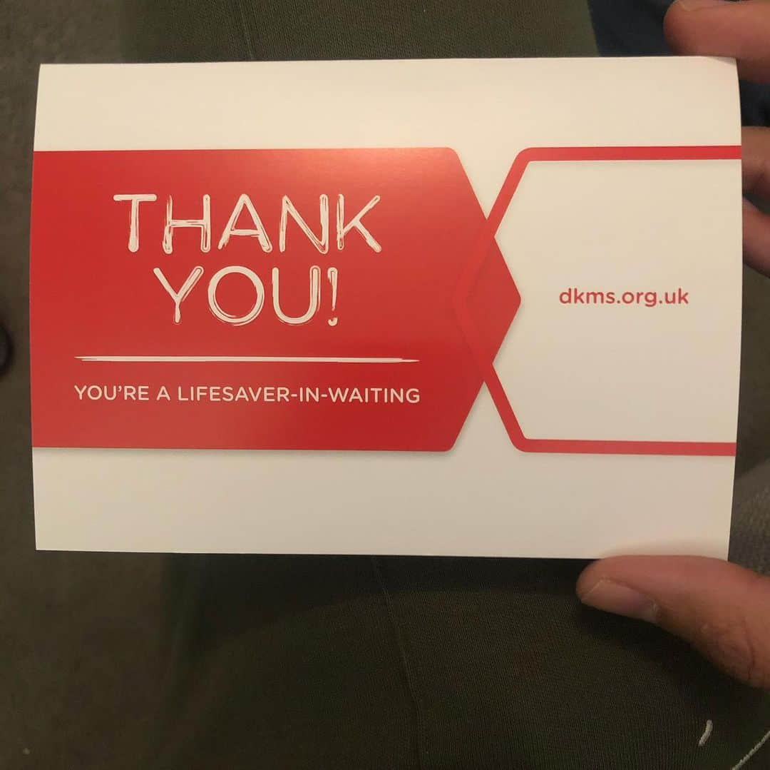 アントン・ファーディナンドさんのインスタグラム写真 - (アントン・ファーディナンドInstagram)「I am officially on the @dkms_uk worldwide register hoping I'm a match with someone so I can help  save there life!!!! A lot of people have the thoughts that donating blood is high risk to there health like it's a needle in ur back and could be left paralysed which isn't the case it's just like having a blood test except u give more blood. Go to https://www.dkms.org.uk/en/register-now  To register like I have❤️」11月25日 22時05分 - anton_ferdinand5