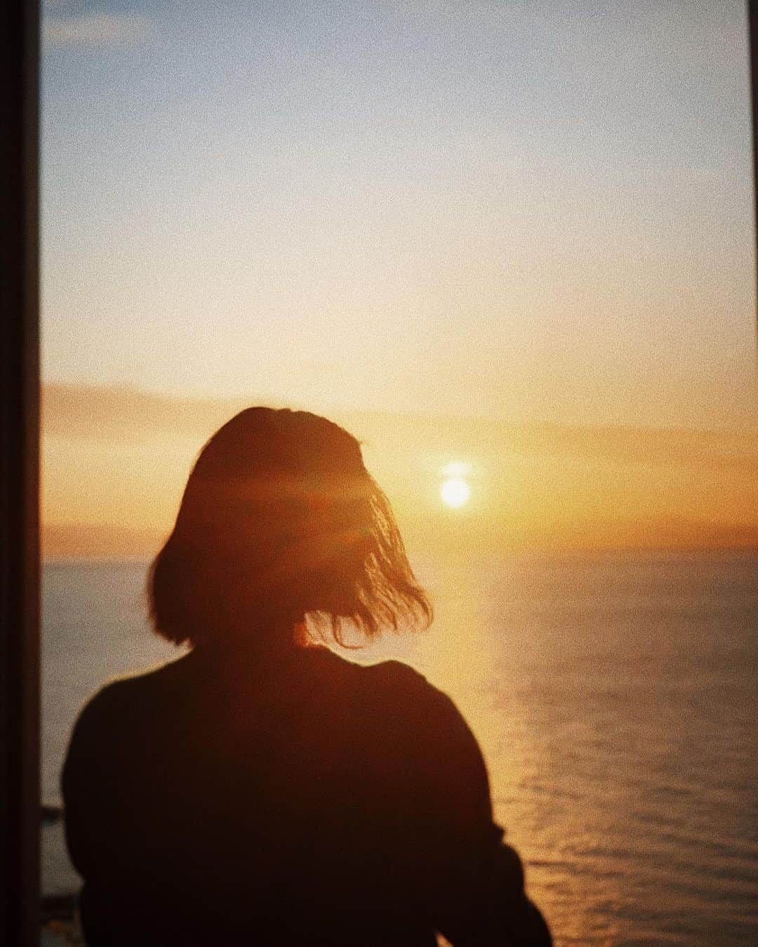 リウ・ウェンのインスタグラム：「Woke up to a beautiful view 🤩」