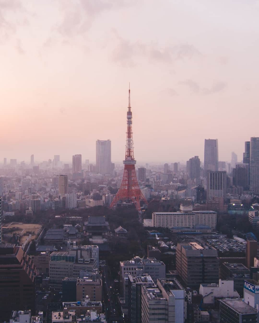 福田洋昭のインスタグラム：「So much ❤️ for my city.」
