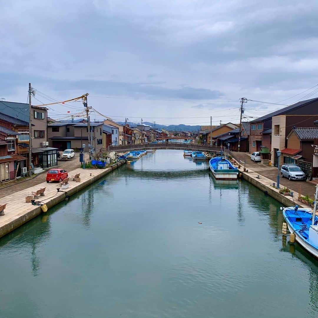 松山航大さんのインスタグラム写真 - (松山航大Instagram)「★ 富山旅備忘録。 . #富山県 #北陸新幹線 #環水公園 #月9 #恋仲 #ロケ地 #のどくろ #かに #鍋 #長野放送 #アナウンサー #松山航大」11月25日 22時45分 - kodai_matsuyama