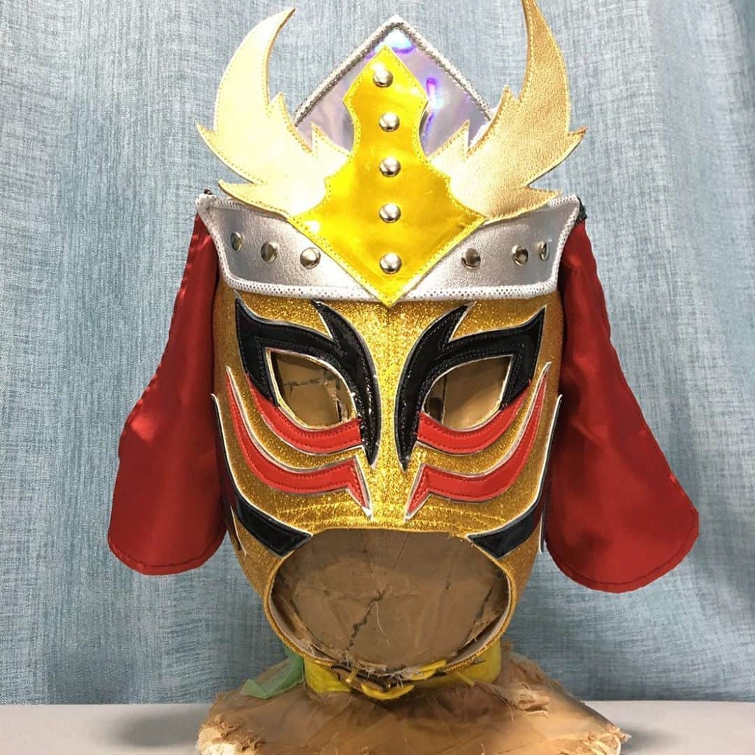 GOSAMARUのインスタグラム：「ご無沙汰してます。 先程ラジオで言いましたが来月12月29日に復帰させてもらいます。 これまで沢山の迷惑を掛けました。 申し訳ありません。 復帰を許して頂いた代表並びに琉ドラの選手、スタッフに感謝です。 そして、沢山の勇気や心配して頂いたファンの皆様ありがとうございます。  言葉よりも態度。 復帰戦まではしっかり気を引き締め最高の状態でリング立ちたいと思います。 失った信用は自分で取り返します。  GOSAMARU」