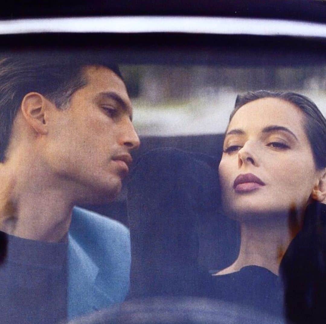 デレク ラムのインスタグラム：「Love, Italian style #isabellarossellini #fabrizioferri #thatsamore!」
