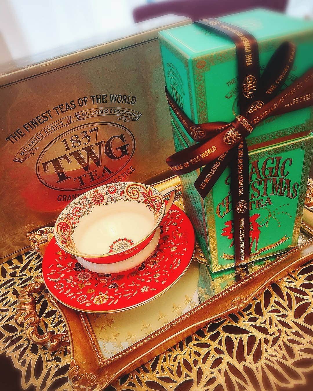 CHIKAさんのインスタグラム写真 - (CHIKAInstagram)「. Xmas🎄限定TWG♡毎年のお楽しみ♥️ . #TWG #紅茶 #tea #Xmas #wedgewood  #teacup #teatime #relax #ほっこり時間」11月26日 10時37分 - chika72714