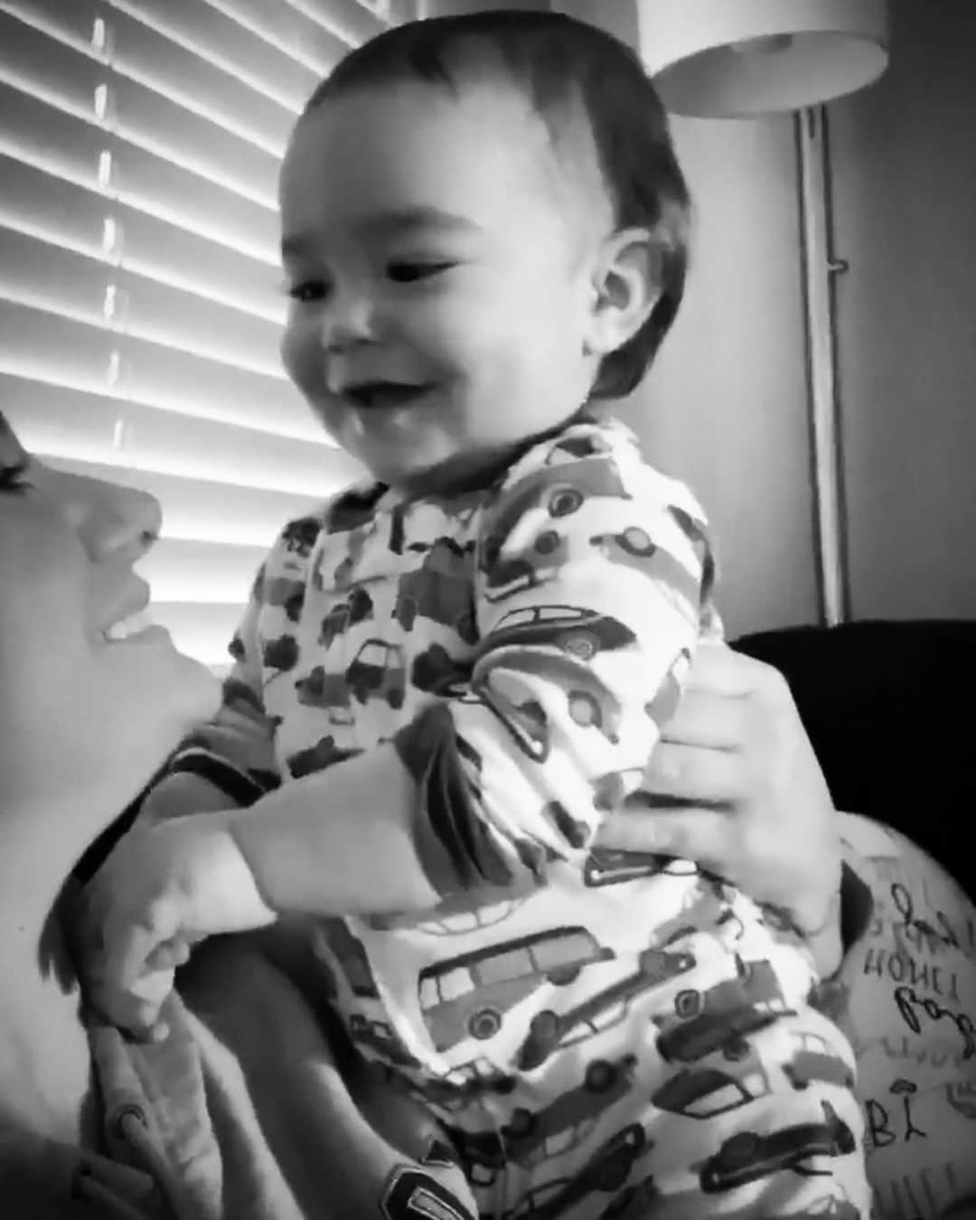 ディーナ・ニコール・コルテーゼのインスタグラム：「As your mother I’ll be in one of  3 places .. In front of you cheering you on.. behind you to have your back or next to you so you aren’t alone ❤️ I love you my son 🥰」