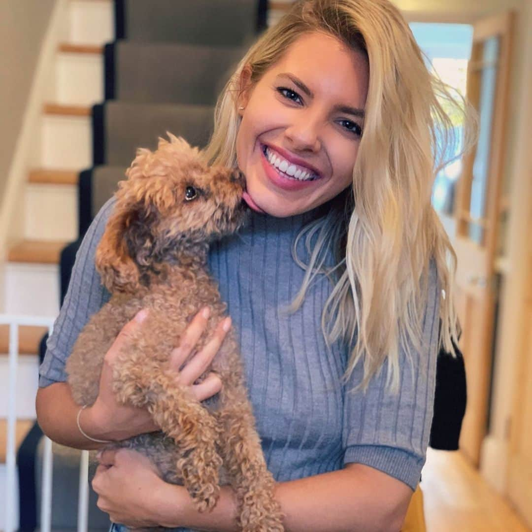 Mollie Kingさんのインスタグラム写真 - (Mollie KingInstagram)「My boy Alfie turned 10 years old last week! ...I still can’t believe it!  I know he thinks I look after him but I can assure you it’s definitely the other way round ❤️❤️❤️❤️」11月26日 3時59分 - mollieking