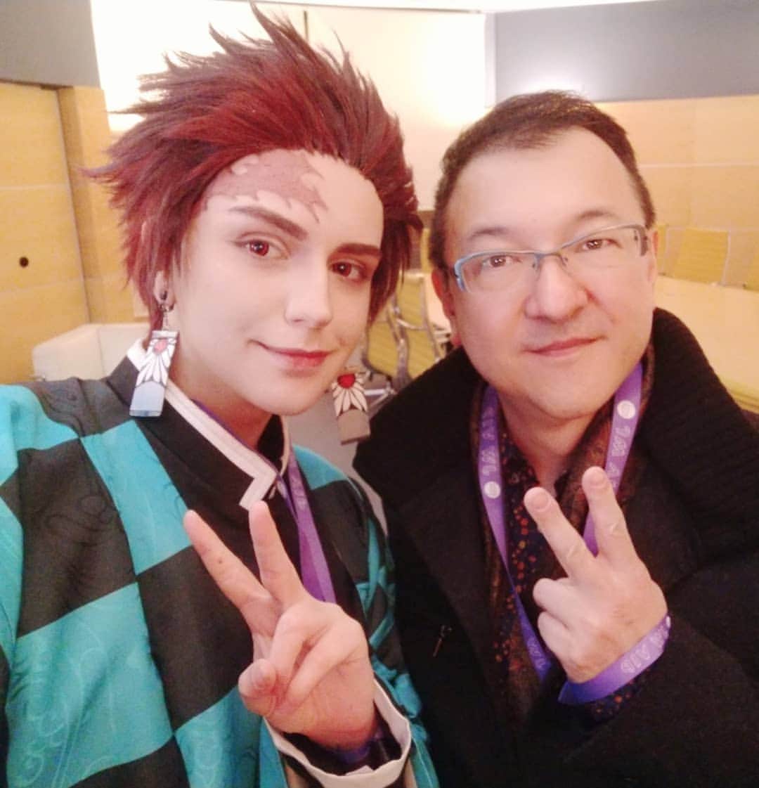 Gesha Petrovichさんのインスタグラム写真 - (Gesha PetrovichInstagram)「Thanks @japanweekend Valencia for this weekend 😭😭😭❤️❤️❤️❤️ I forgot how I love your chill and fun atmosphere ❤️❤️❤️🇪🇸 Hope to see you in next year too❤️ Right now I landed in Moscow for 3days. Next event @dokidokicity Mexico 🇲🇽😎」11月26日 4時42分 - petrovichgesha