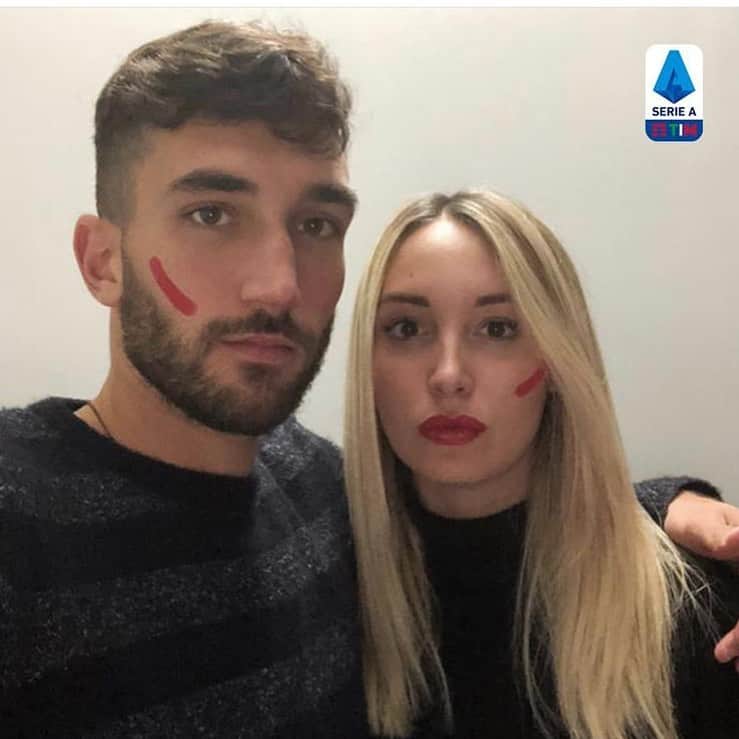 ダニロ・カタルディのインスタグラム：「#noallaviolenzasulledonne 🔴」