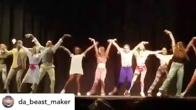 ベロニカ・ベガのインスタグラム：「Videos/moments like these make my heart cry 😭 #AMILLION @da_beast_maker」