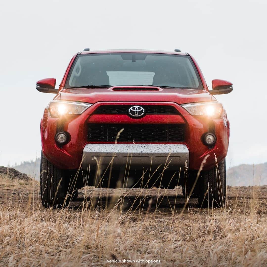 toyotausaさんのインスタグラム写真 - (toyotausaInstagram)「When the off-road calls, #4Runner answers. #LetsGoPlaces」11月26日 8時34分 - toyotausa
