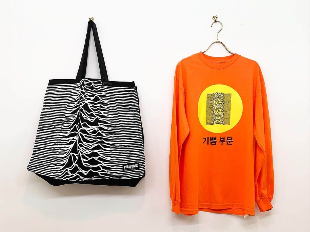 WILD STYLEのインスタグラム：「Brand new PLEASURES x JOY DIVISION available in-store now!」