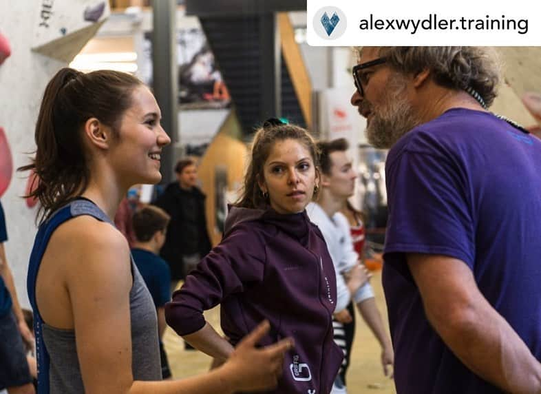 ウド・ノイマンさんのインスタグラム写真 - (ウド・ノイマンInstagram)「Those kids climb faster than their shadows! Posted @withrepost • @alexwydler.training We had an inspirational blast💥 last Weekend!  Thank you @_udini_ for giving us such nice insights in your work. And many thanks to @jasmin_biller for helping me organising this @jugendundsport event. And thanks to all coaches and athletes who made this event perfect! . . . . #climbingtraining #alexwydlertraining @griffig_kletterhalle @vivobarefootswitzerland #climbingtrainingzurich #alexwydlertraininginsights #climbingteammontis #teammontis #climbingteam #climbingismypassion #zurichclimbers #swissclimbingteam #trainingmotivation #trainingsession #coachthecoach #swissclimbing #jugendundsport #climbingperformancecoaching #ideastoimproveyourclimbing」11月26日 9時36分 - _udini_