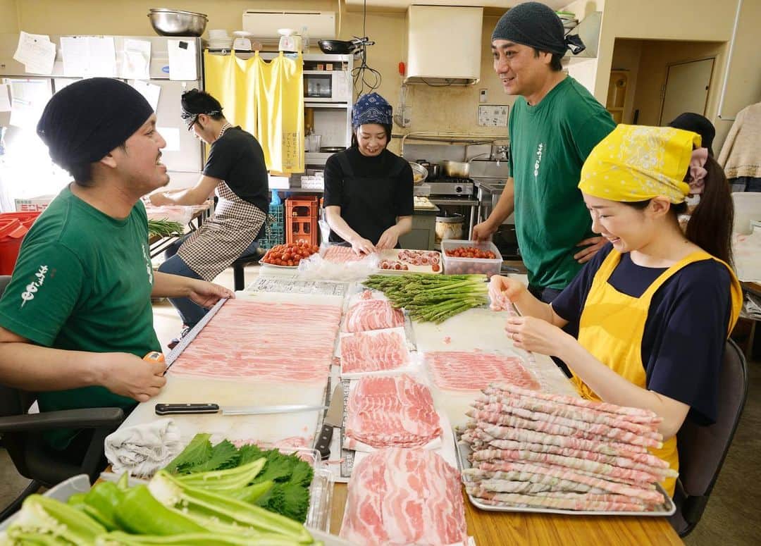 【元祖串焼き】''串タロー''公式アカウントのグルメインスタ