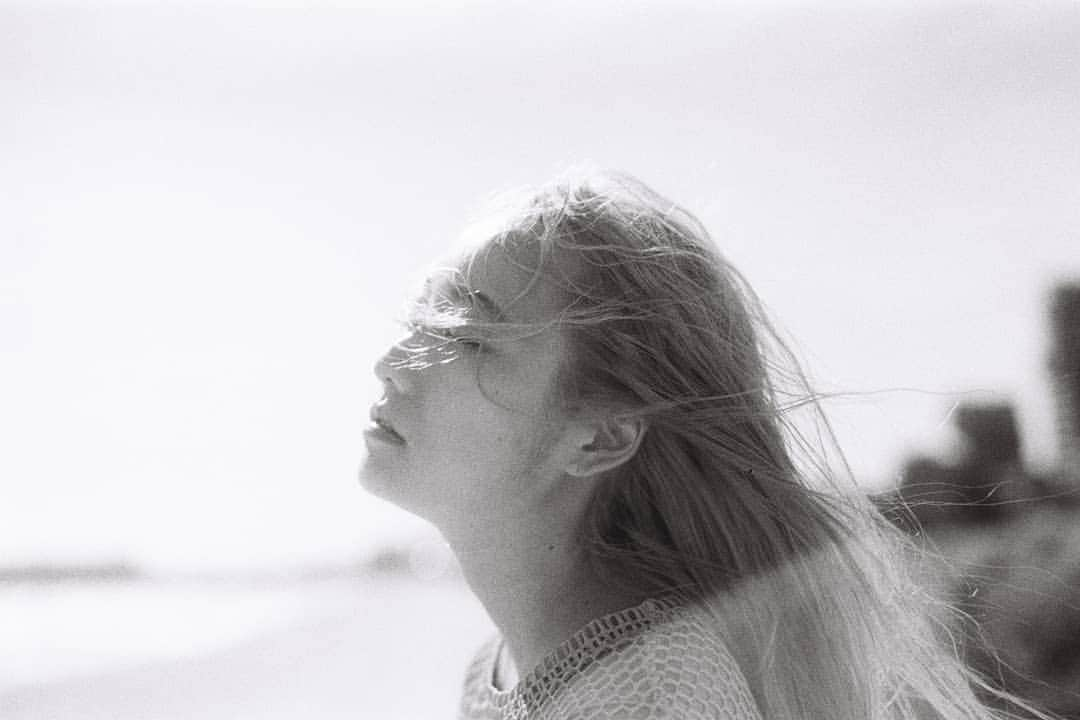 小林レイミさんのインスタグラム写真 - (小林レイミInstagram)「A certain time🏞 #monochrome #film #filmphotography #analogfilm #melbournephotography #monochrome #nofilter #likeitup #scenery #australiasummer」11月26日 19時56分 - _reimi._____