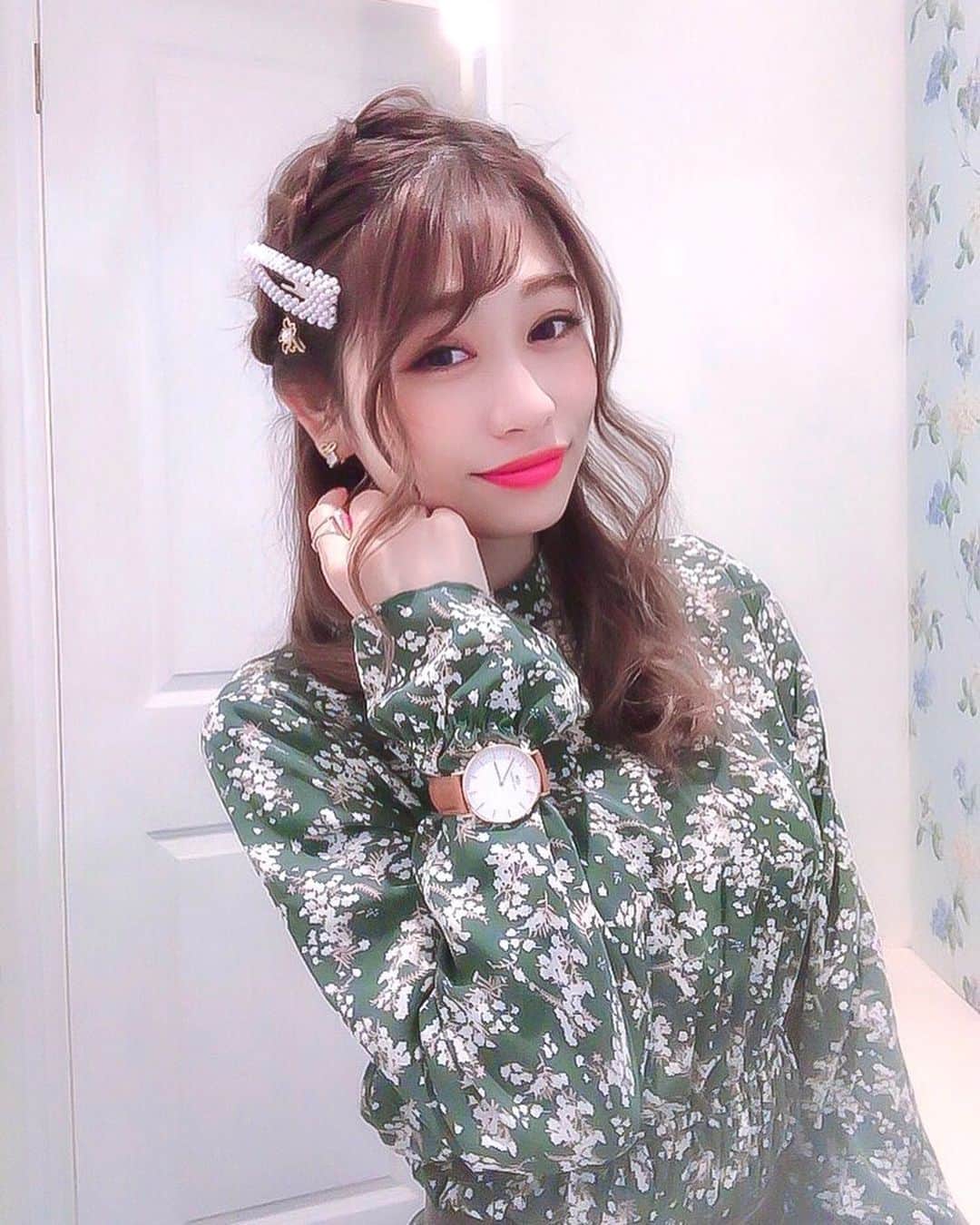 高橋里彩子のインスタグラム