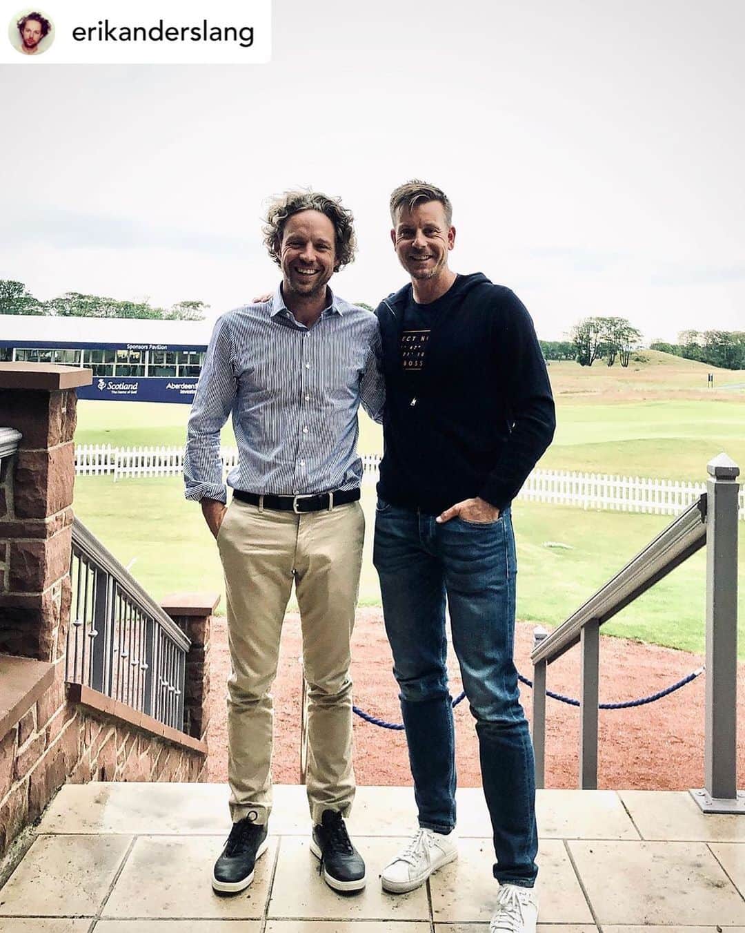 ヘンリク・ステンソンのインスタグラム：「Had a very nice chat with @erikanderslang about golf and life in general.  Posted @withrepost • @erikanderslang Had the wonderful opportunity to chat with fellow Swede and golfer @henrikstenson over the summer just before the Scottish Open. #erikanderslangshow podcast is live now on Spotify, Apple, Stitcher or whenever you get your podcasts. Full YouTube video of the discussion coming Friday. *Black Friday* that is...」