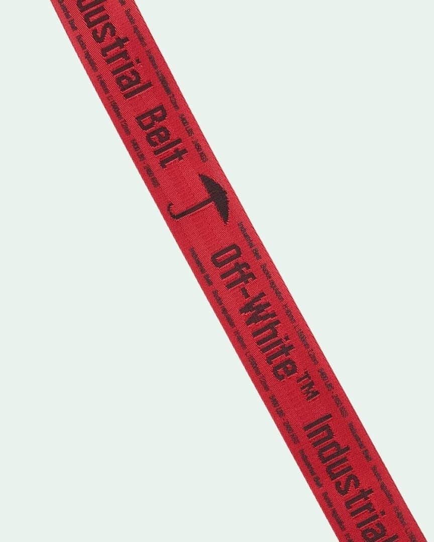 OFF-WHITE C/O VIRGIL ABLOHさんのインスタグラム写真 - (OFF-WHITE C/O VIRGIL ABLOHInstagram)「Off-White™ red 2.0 industrial belt now available online and in store worldwide」11月26日 12時01分 - off____white