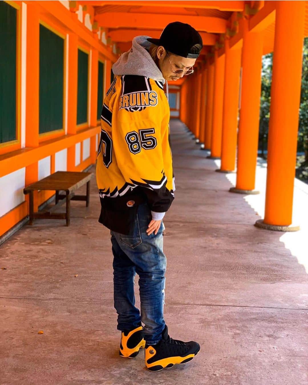 のインスタグラム：「. . . #ジャパスニピックアップ 💥💥 . . . 全身コーデだけに捉われず、お好きな写真を #ジャパスニ #ジャパスニ女子 のタグを使って投稿ください😊✨ . . . #ジャパスニ #ジャパスニ女子 #ジャパスニピックアップ #スニーカー #スニーカーコーデ #スニーカー男子 #スニーカー女子」