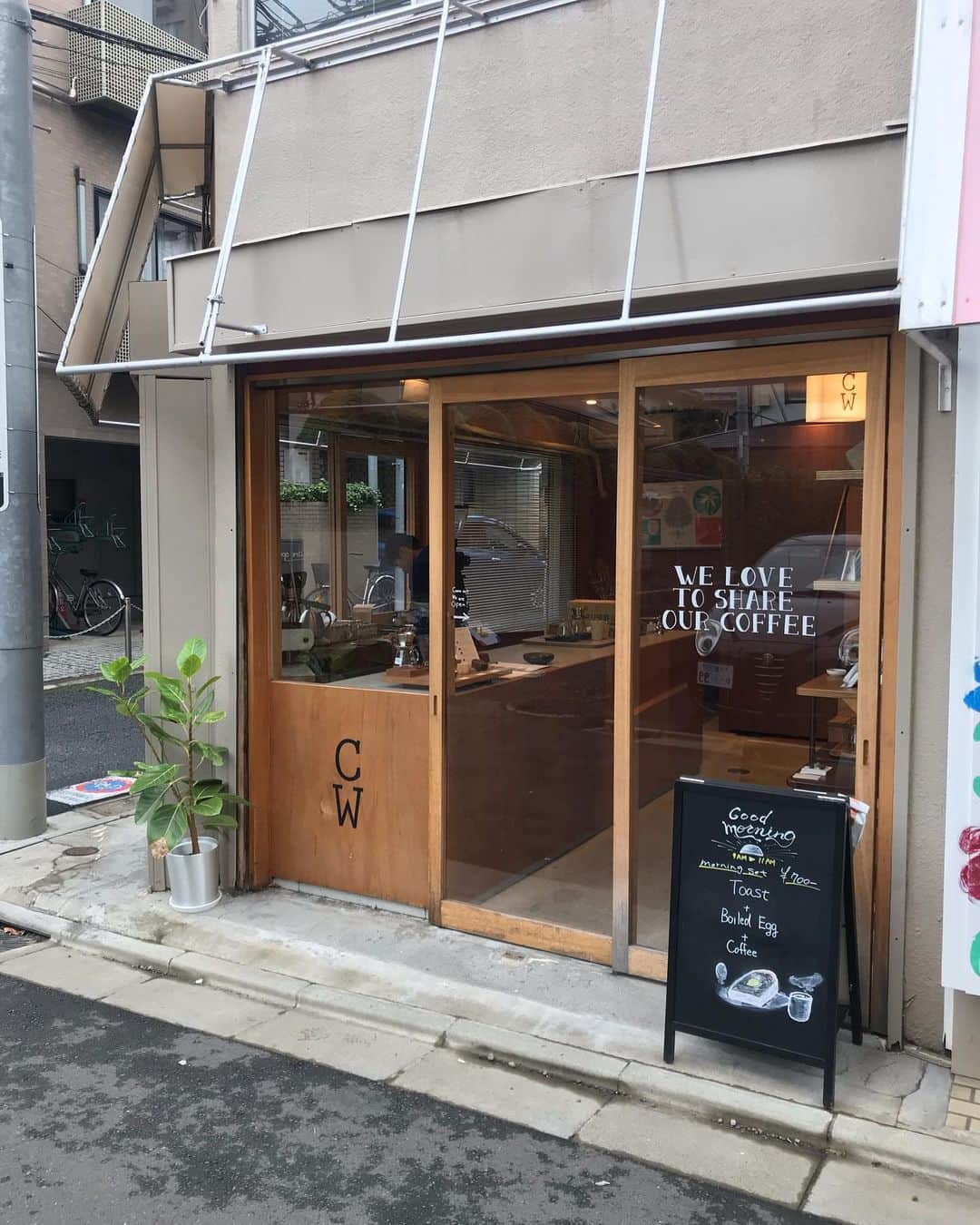 goodcoffeemeさんのインスタグラム写真 - (goodcoffeemeInstagram)「the Wright way. @vja  #goodcoffee_sangenjaya #goodcoffee_tokyo #coffeewrights」11月26日 12時36分 - goodcoffeeme