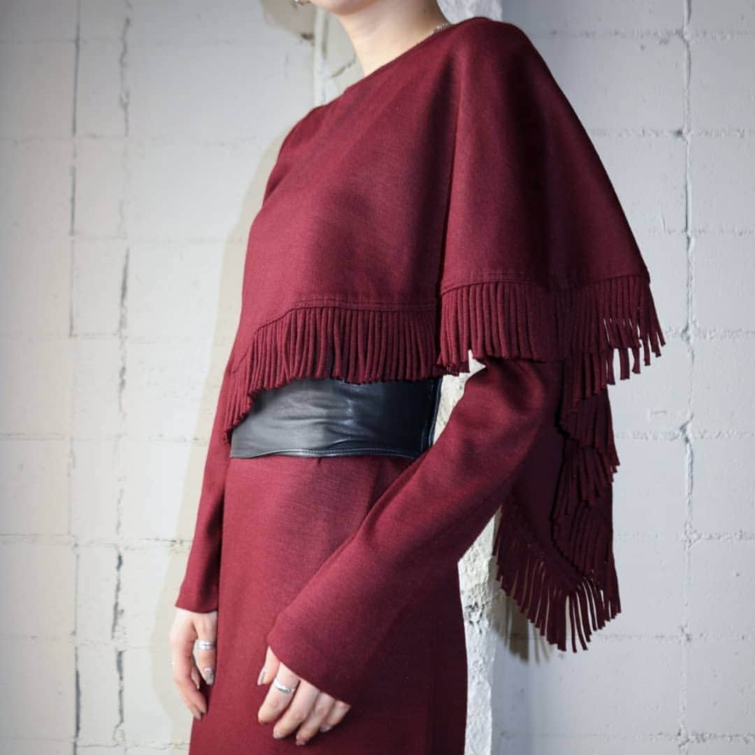 吉祥寺 古着屋 Orfeoのインスタグラム：「Asymmetric Fringe Dress  #orfeo #kichijoji #tokyo #vintage #used #fashion #coordinate #outfit #オルフェオ #吉祥寺 #東京 #古着 #ヴィンテージ #ユーズド #ファッション #コーディネート  掲載商品のお問い合わせはメールにて承っております。コメント、DMでのお問い合わせは受け付けておりませんのでご了承ください。」