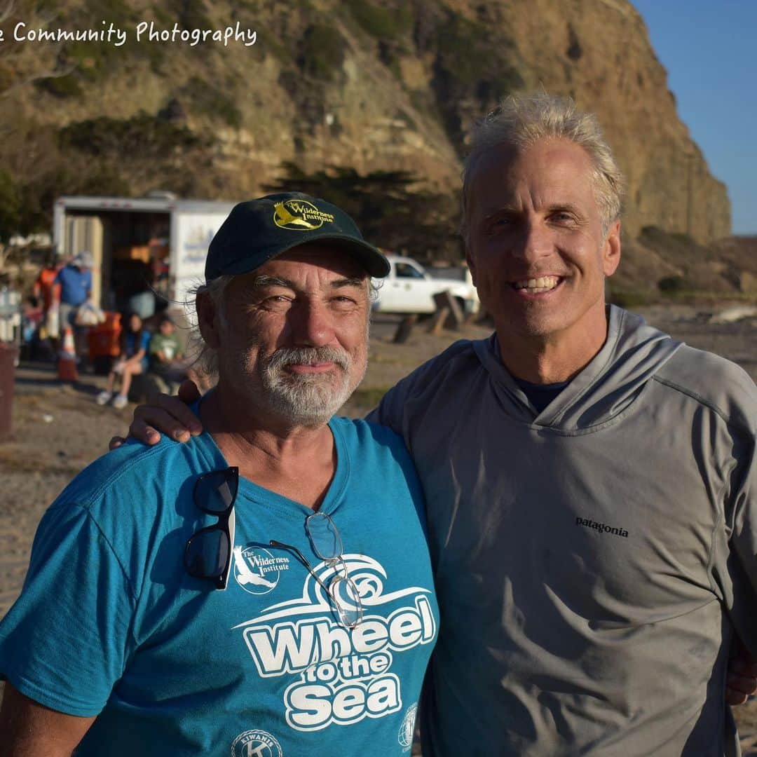 パトリック・ファビアンさんのインスタグラム写真 - (パトリック・ファビアンInstagram)「Sometimes you go looking for one thing and the Universe shows you another.....I met #BradChilds & #CianaGrove in Santa Fe wanting to use their incredible @santafetreehouse for a production....instead these two wonderful humans who give back to nature(ex-rangers) invited me to participate in the 35th Annual #WheelToTheSea, an event that allows people in wheelchairs the opportunity to do a five mile hike through the #santamonicamountains to the ocean....I was honored to hike with Eric and swim the pacific with Wendy......along the way the folks I was with got to experience something outside of themselves & discover unexpected rewards during the journey.....also a great reminder of groups like @kiwanis who embody the best of community.(thanks @kiwanisto for feeding us!) . . Been in #LosAngeles 30 years and had never hiked that part of #santamonicamountains or swam at #pointmugu. . . Life can be extraordinary. 🤙 . . Thanks to @arccommunityphoto for the great 📸 & shout out to #SantaMonicaRangers & #MalibuLifeguards #wildernessinstitute」11月26日 14時59分 - mrpatrickfabian