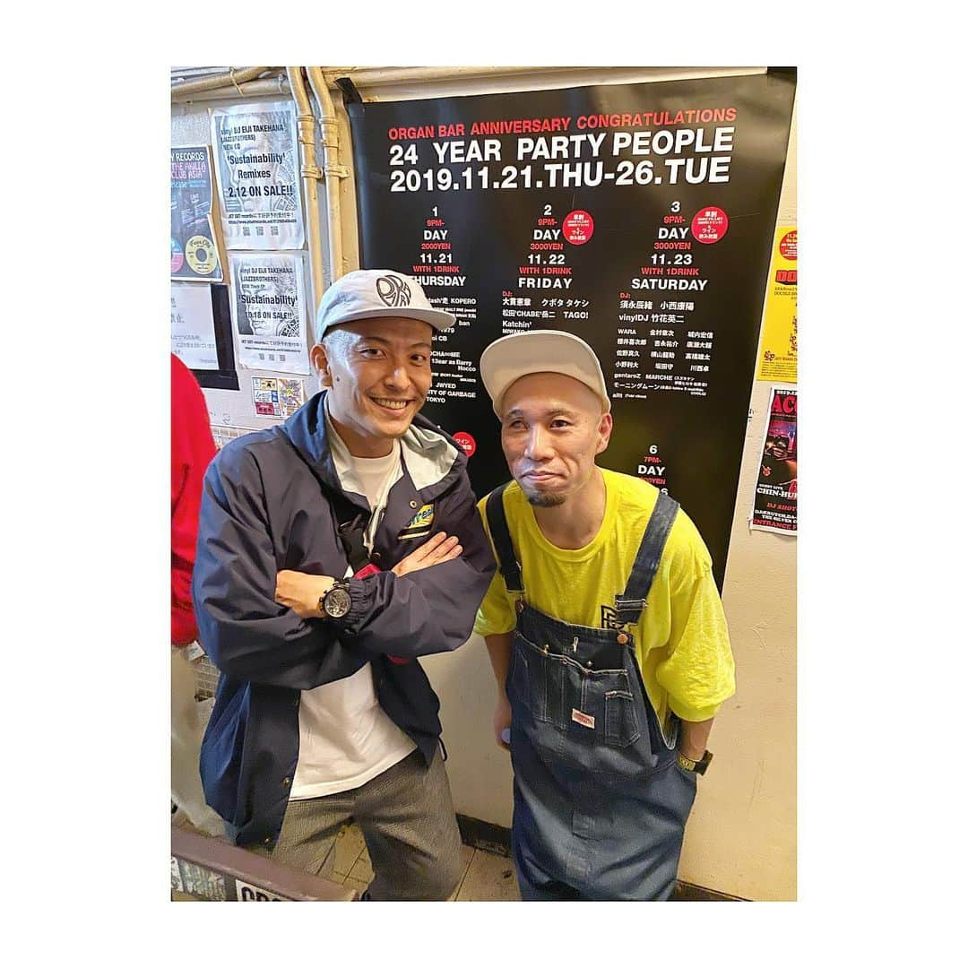 寺内健さんのインスタグラム写真 - (寺内健Instagram)「やっぱりKocoさんのプレイはキレッキレでアガります🎧 #djkocoakashimokita  #organbar @djkocoakashimokita」11月26日 15時31分 - ken_terauchi_87