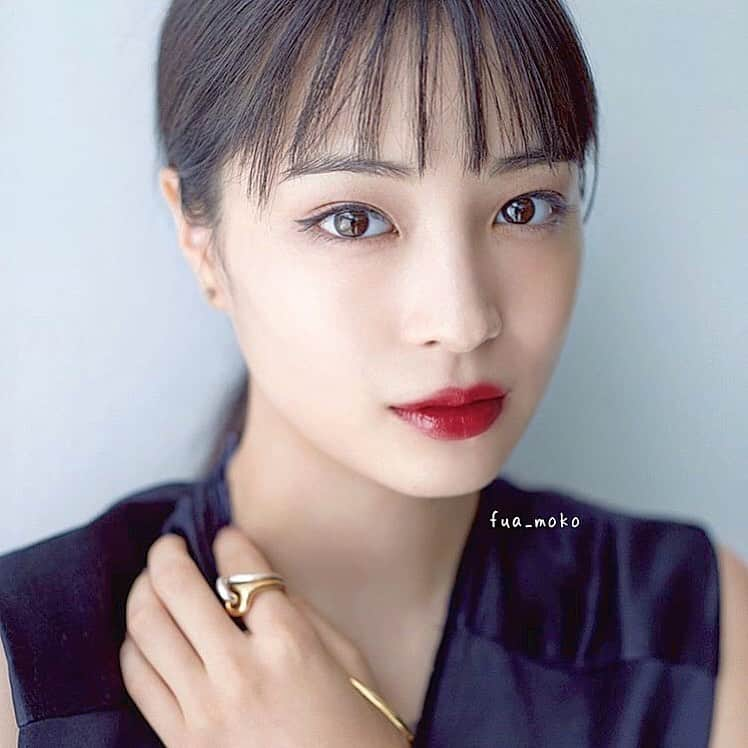 女優ファンアカウントのインスタグラム