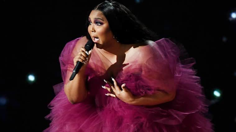 ワーナーミュージック・ジャパン洋楽さんのインスタグラム写真 - (ワーナーミュージック・ジャパン洋楽Instagram)「【Lizzo】 ロサンゼルスにて開催された「2019 アメリカン・ミュージック・アワード（AMA)」のステージでリゾが熱唱🔥 ✨ 美しい光の景色に包まれながらヒット曲「Jerome」をパワフルヴォイスで歌い上げる彼女に注目💫 ✨ 感情をすべて込めて、ステージを完全自分のものにしたリゾからみんなは目が離せません😍❣️ ✨ 本当に魅力的で最高パフォーマンスになりました💕 #lizzo #americanmusicawards #ama #performance #jerome #アメリカンミュージックアワード #AMA2019 #リゾ #ジェローム #ステージ #洋楽」11月26日 16時49分 - warnermusicjp_intl