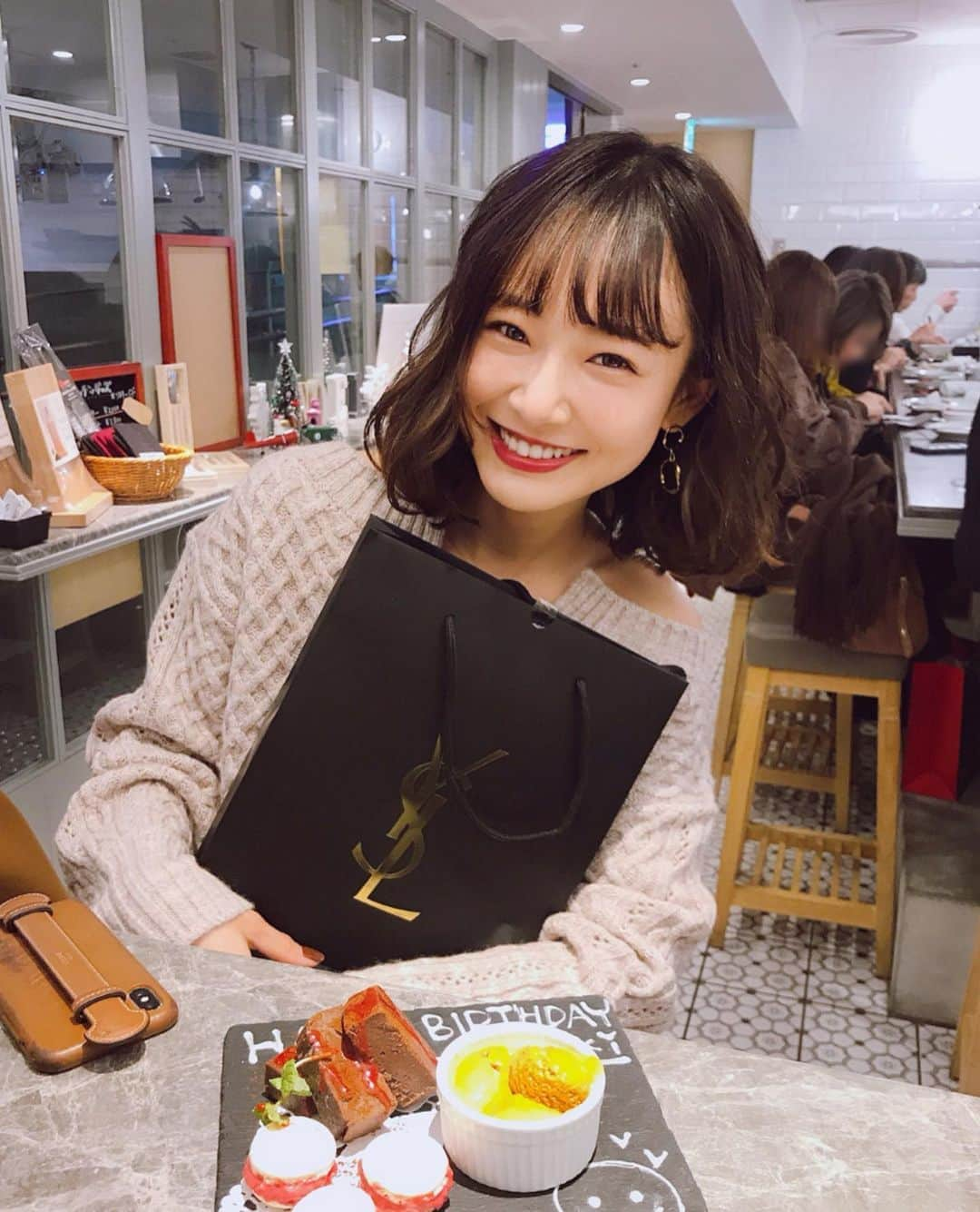 西川瑞希（みずきてぃ）さんのインスタグラム写真 - (西川瑞希（みずきてぃ）Instagram)「幸せいっぱい。。❤︎❤︎❤︎❤︎❤︎ . #happytime #love #myfriends」11月26日 18時38分 - mizuki_nishikawa_