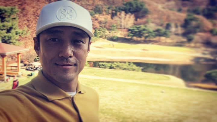 チ・ジニさんのインスタグラム写真 - (チ・ジニInstagram)「@ikkle_entertainment #라운딩 🏌🏼‍♂️🏌🏼‍♂️🏌🏼‍♂️」11月26日 19時09分 - actor_jijinhee